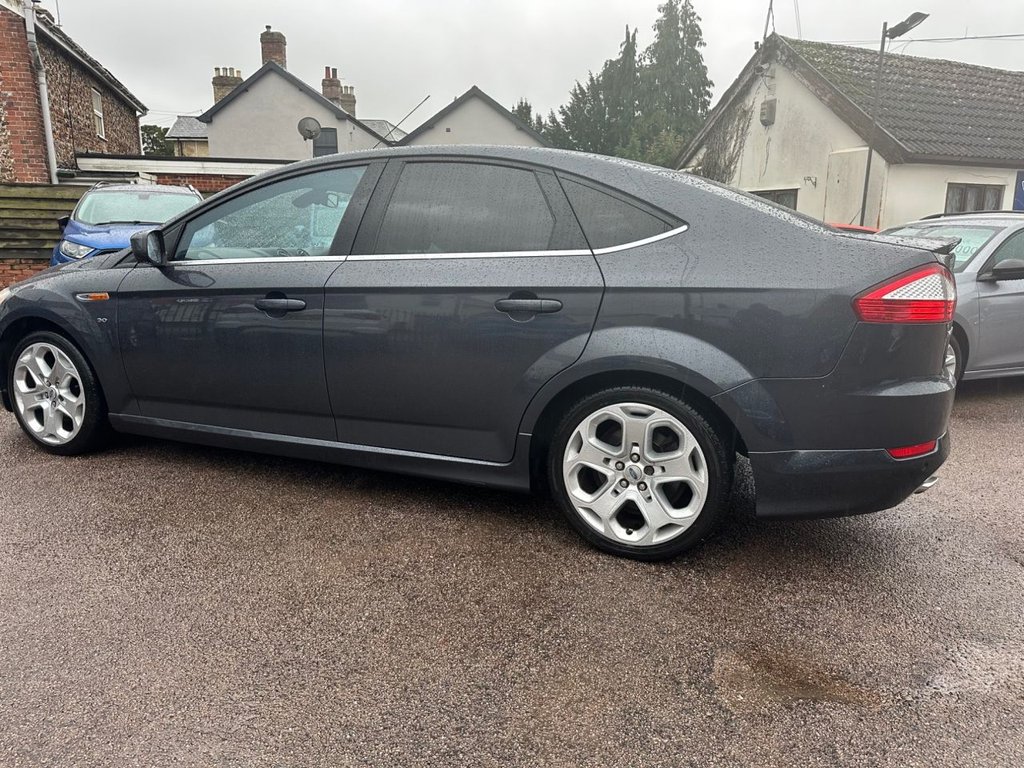 Used Ford Mondeo 2010 for sale - 76154481: Photo 14