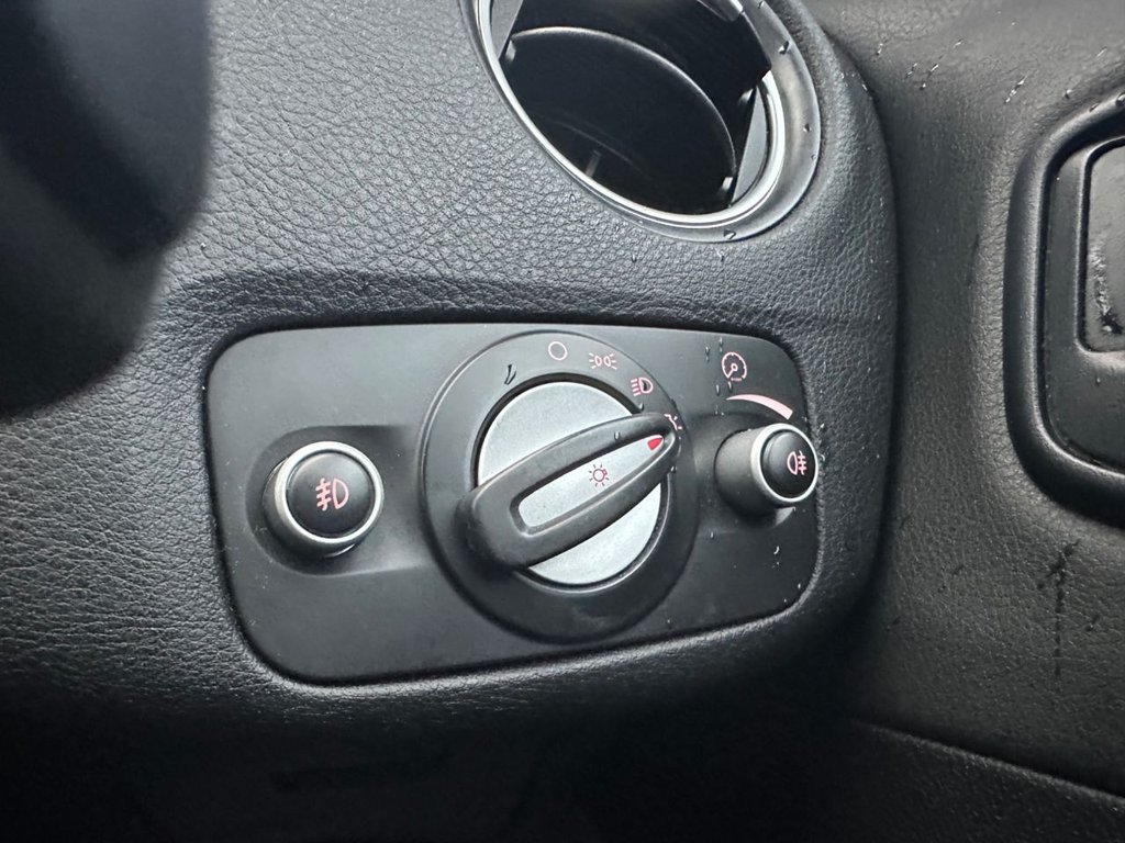 Used Ford Mondeo 2010 for sale - 76154481: Photo 32