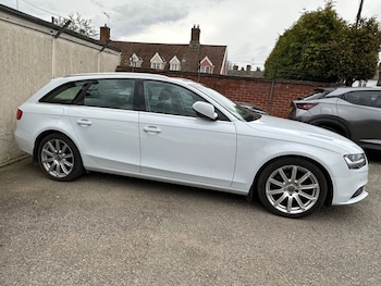 Used Audi A4 2014 for sale - 78186729: Photo