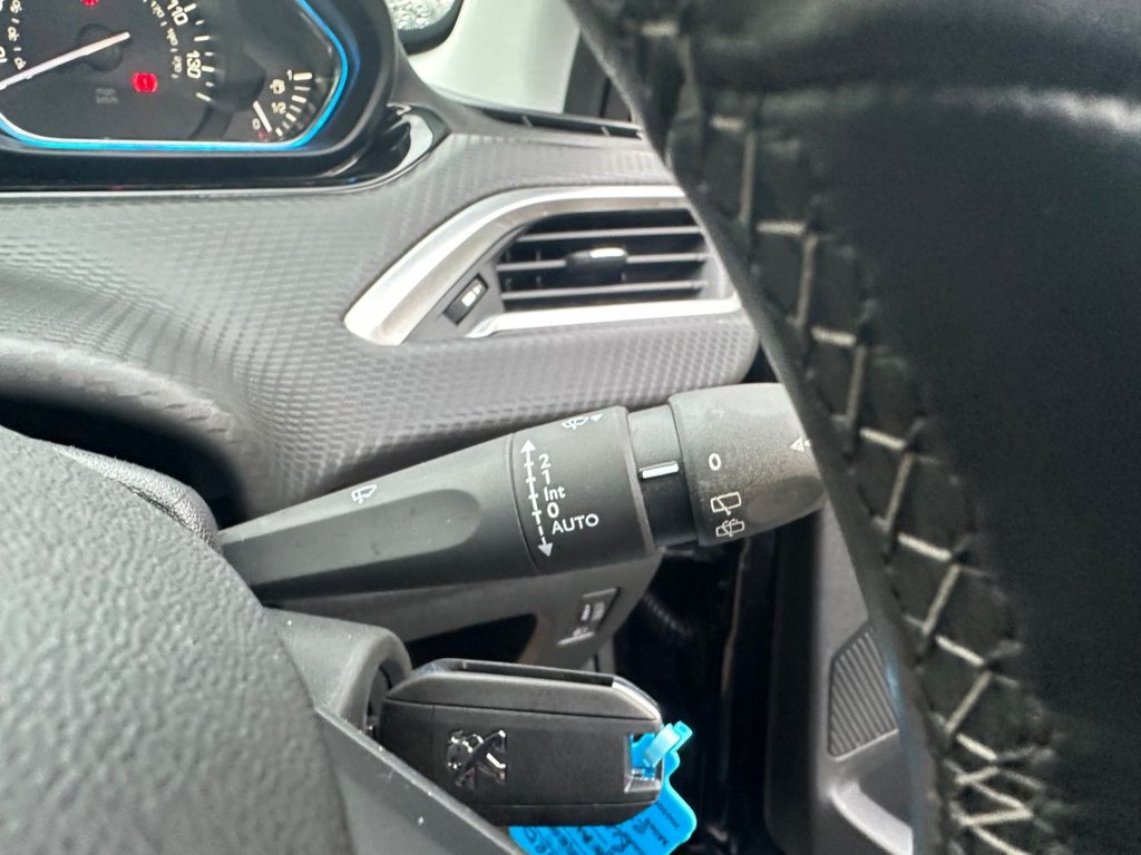 Used Peugeot 2008 2019 for sale - 76338630: Photo 43