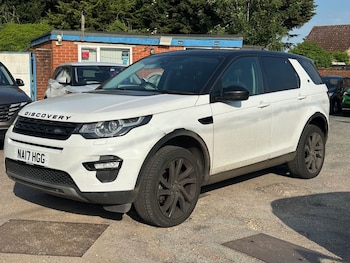 Used Land Rover Discovery Sport 2017 for sale - 78677866: Photo