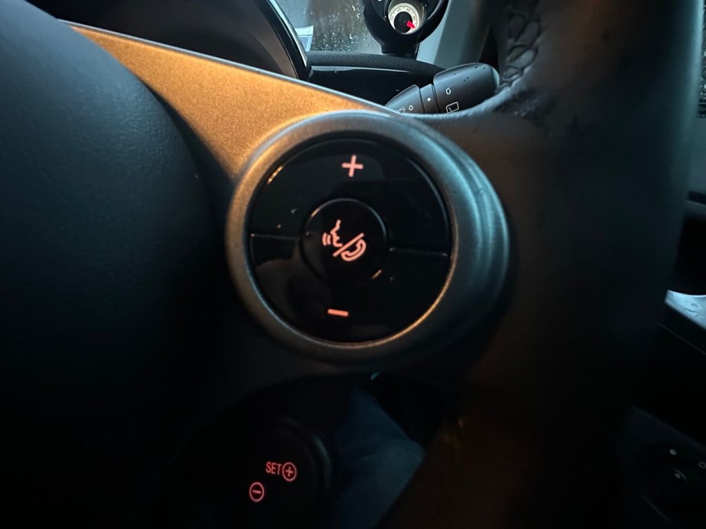 Used smart fortwo 2020 for sale - 76338633: Photo 33