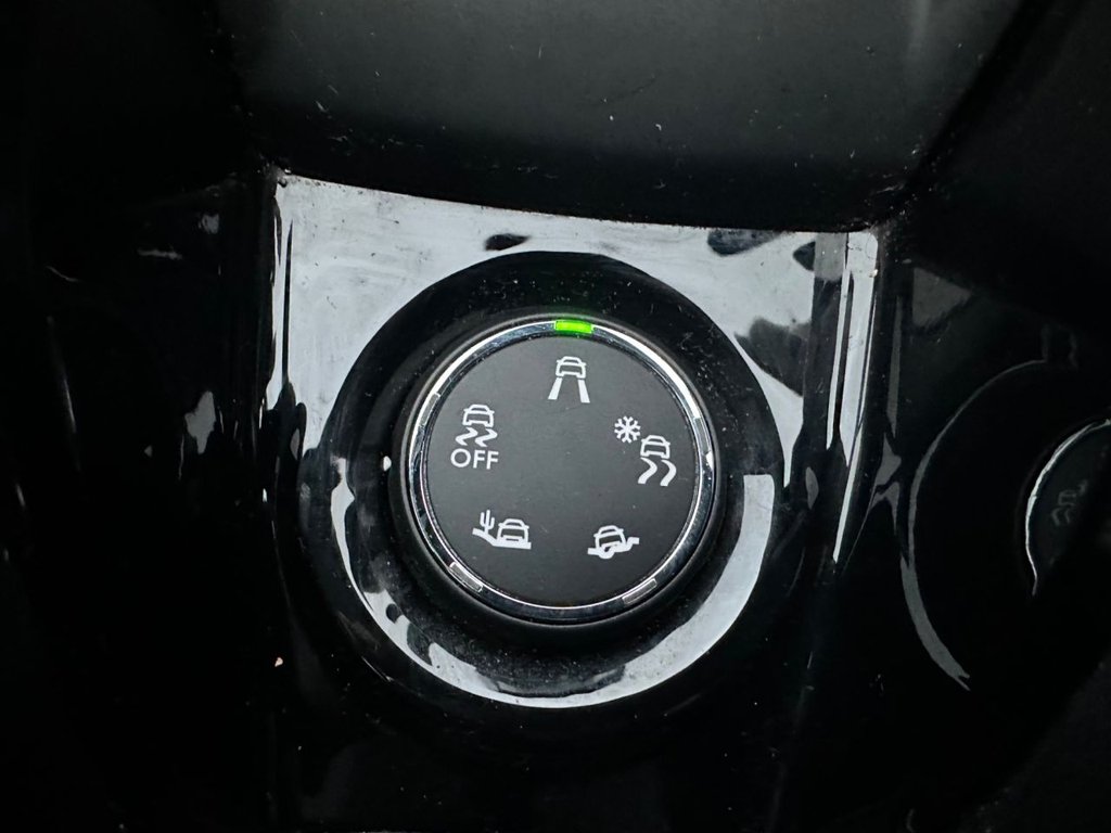 Used Peugeot 2008 2017 for sale - 76291797: Photo 27
