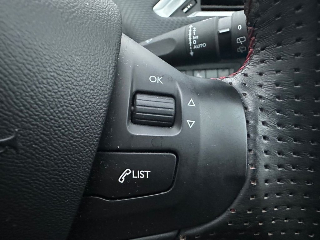 Used Peugeot 2008 2017 for sale - 76291797: Photo 31