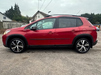 Used Peugeot 2008 2017 for sale - 76291797: Photo