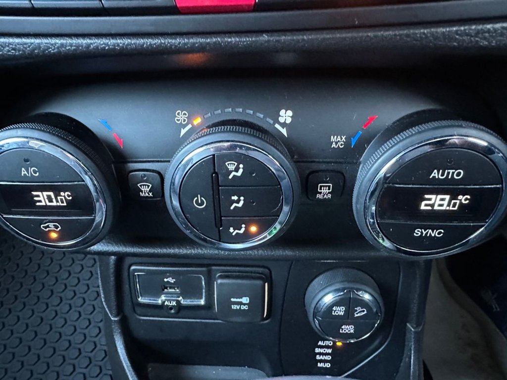 Used Jeep Renegade 2016 for sale - 75875445: Photo 47