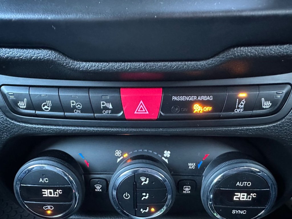 Used Jeep Renegade 2016 for sale - 75875445: Photo 48