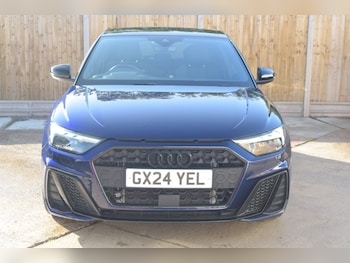 Used Audi A1 2024 for sale - 76219564: Photo 2