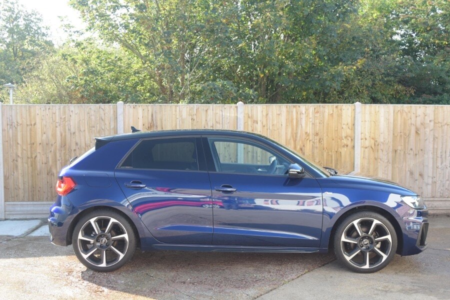 Used Audi A1 2024 for sale - 76219564: Photo 3