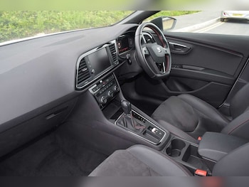 Used SEAT Leon 2019 for sale - 75489332: Photo