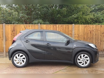 Used Toyota Aygo X 2023 for sale - 75908548: Photo