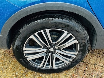 Used SEAT Arona 2024 for sale - 76436028: Photo