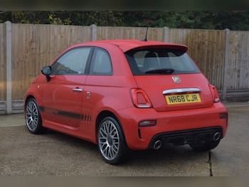 Used Abarth 595 2018 for sale - 76502793: Photo
