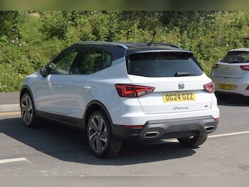Used SEAT Arona 2024 for sale - 75489328: Photo