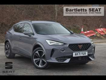 2022 - V2 Dsg 5-Door