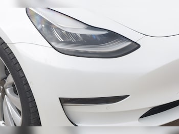 Used Tesla Model 3 2019 for sale - 75643740: Photo