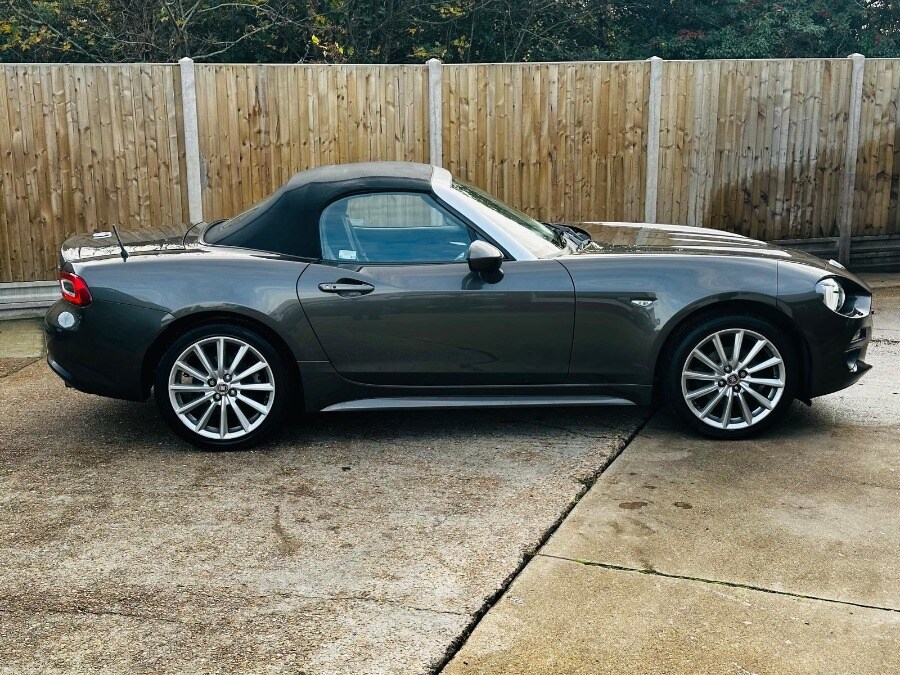 Used Fiat 124 Spider 2018 for sale - 76502778: Photo 4