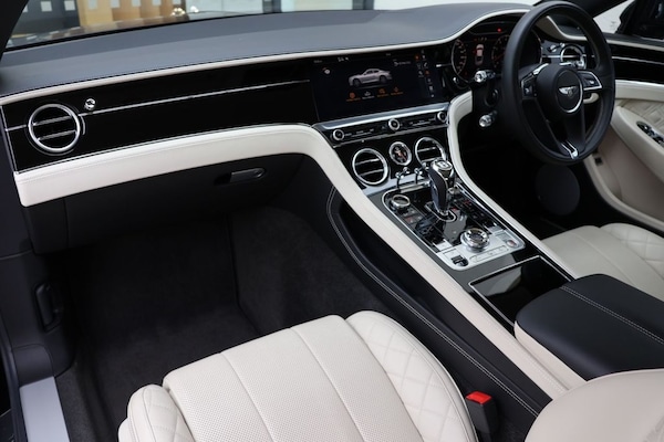 Used Bentley Continental 2019 for sale - 74501744: Photo 4