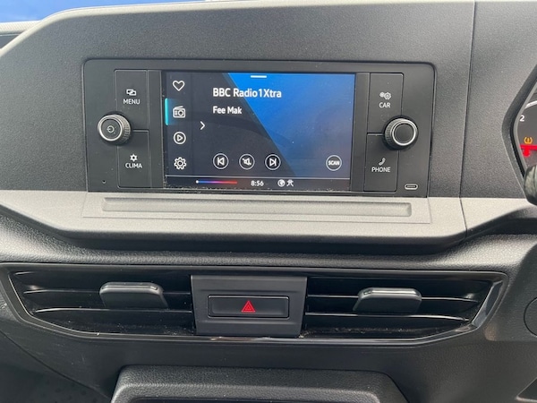 Used Volkswagen Caddy Maxi 2021 for sale - 75110829: Photo 23