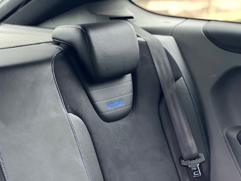 Used Ford Focus 2010 for sale - 76481874: Photo 16