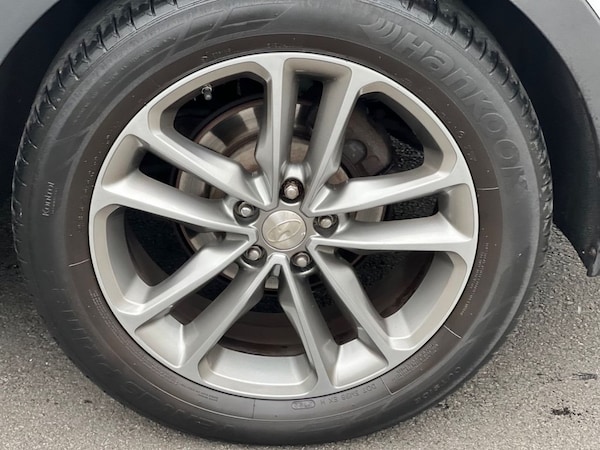 Used Hyundai Santa Fe 2018 for sale - 76279779: Photo 10
