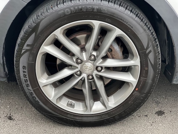 Used Hyundai Santa Fe 2018 for sale - 76279779: Photo 11