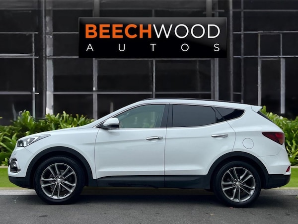 Used Hyundai Santa Fe 2018 for sale - 76279779: Photo 5