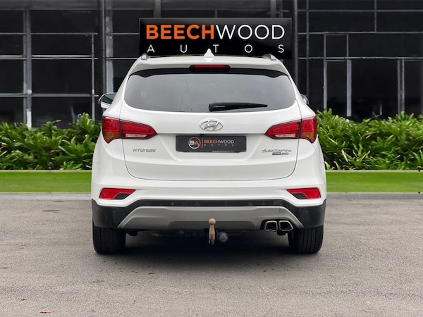 Used Hyundai Santa Fe 2018 for sale - 76279779: Photo 8