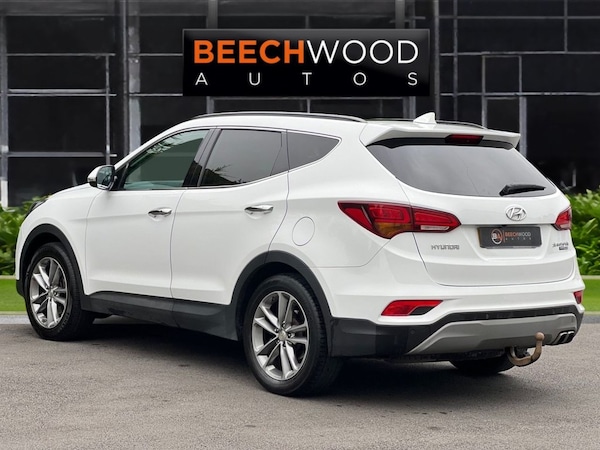 Used Hyundai Santa Fe 2018 for sale - 76279779: Photo 9