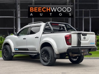 Used Nissan Navara 2017 for sale - 77680267: Photo