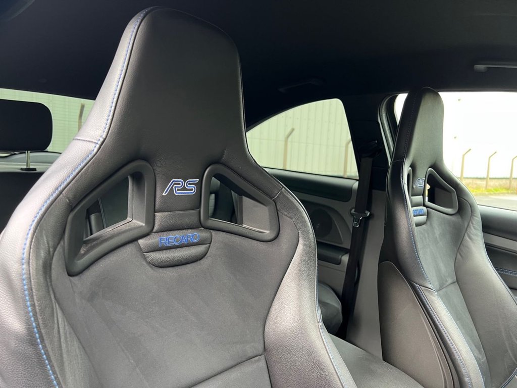 Used Ford Focus 2010 for sale - 76840905: Photo 12