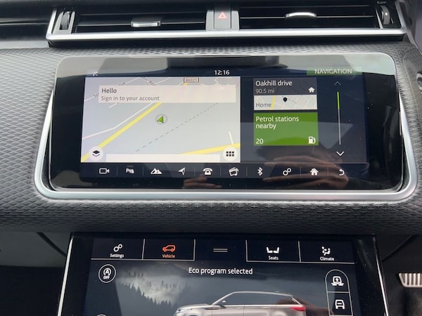 Used Land Rover Range Rover Velar 2018 for sale - 76223424: Photo 34