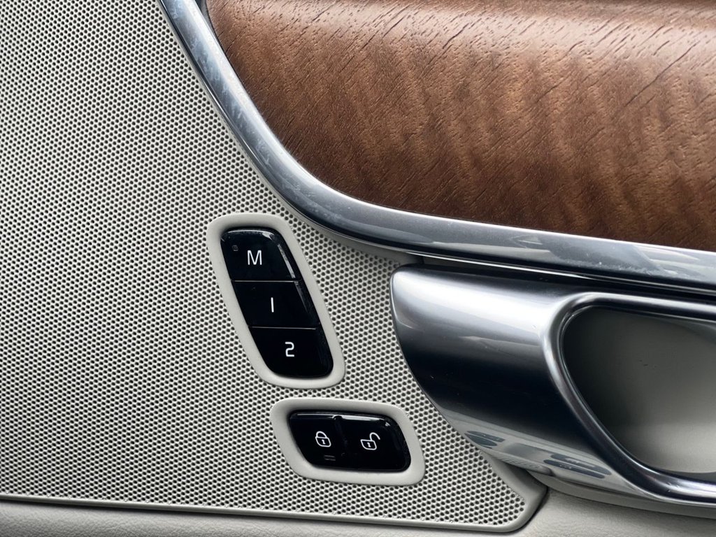 Used Volvo S90 2017 for sale - 77187938: Photo 22