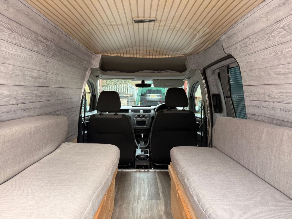 Used Volkswagen Caddy Maxi 2015 for sale - 77880051: Photo 12