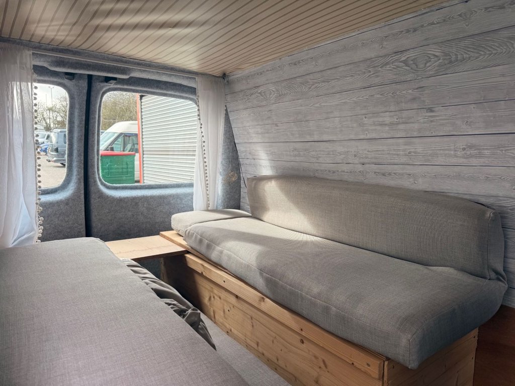 Used Volkswagen Caddy Maxi 2015 for sale - 77880051: Photo 14