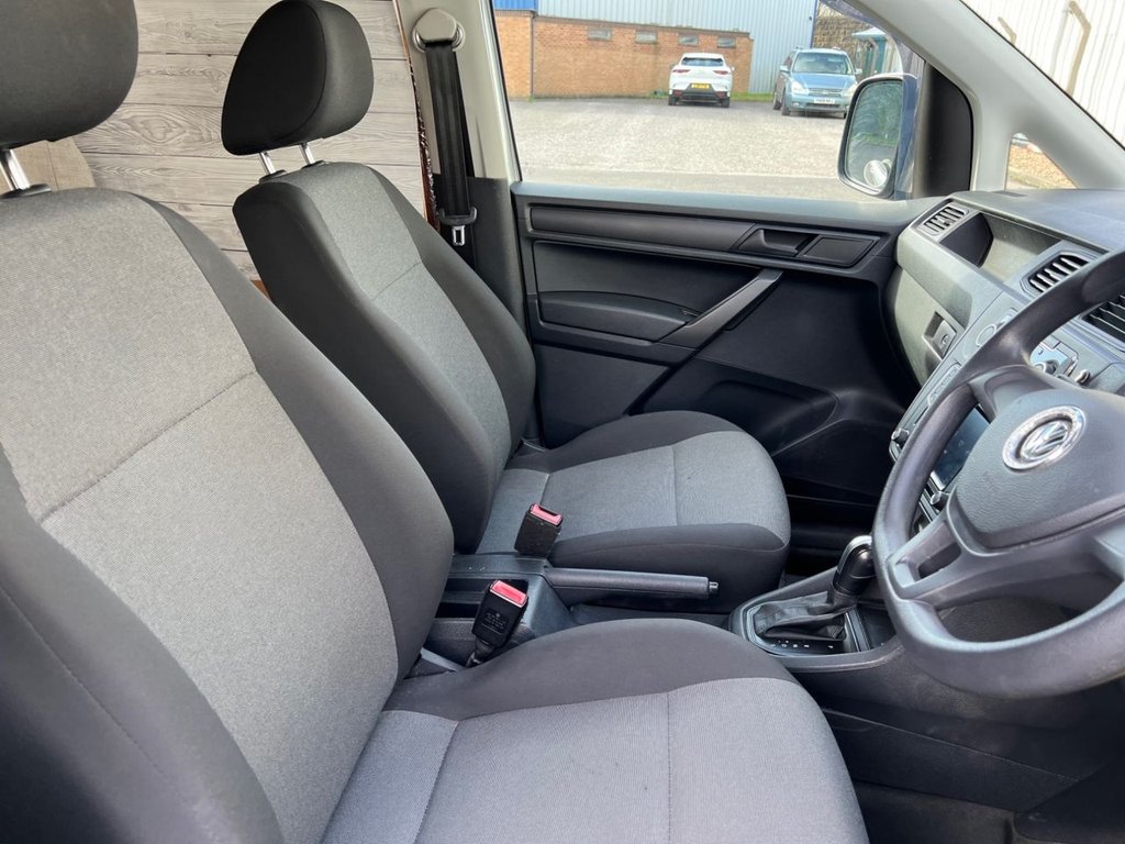 Used Volkswagen Caddy Maxi 2015 for sale - 77880051: Photo 26