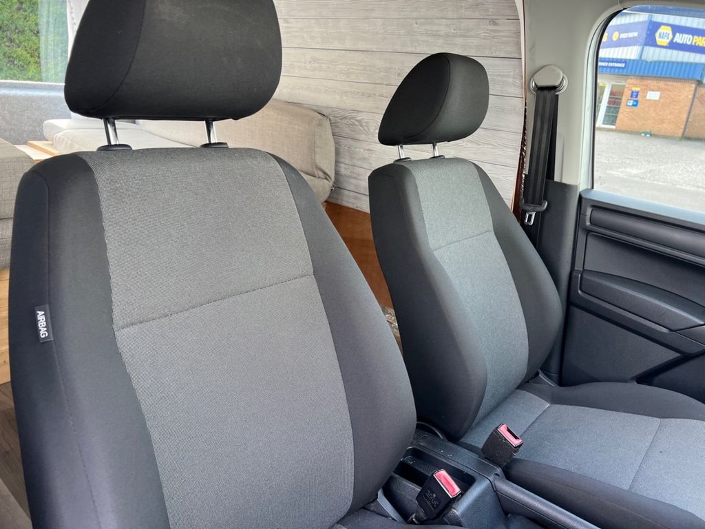 Used Volkswagen Caddy Maxi 2015 for sale - 77880051: Photo 27