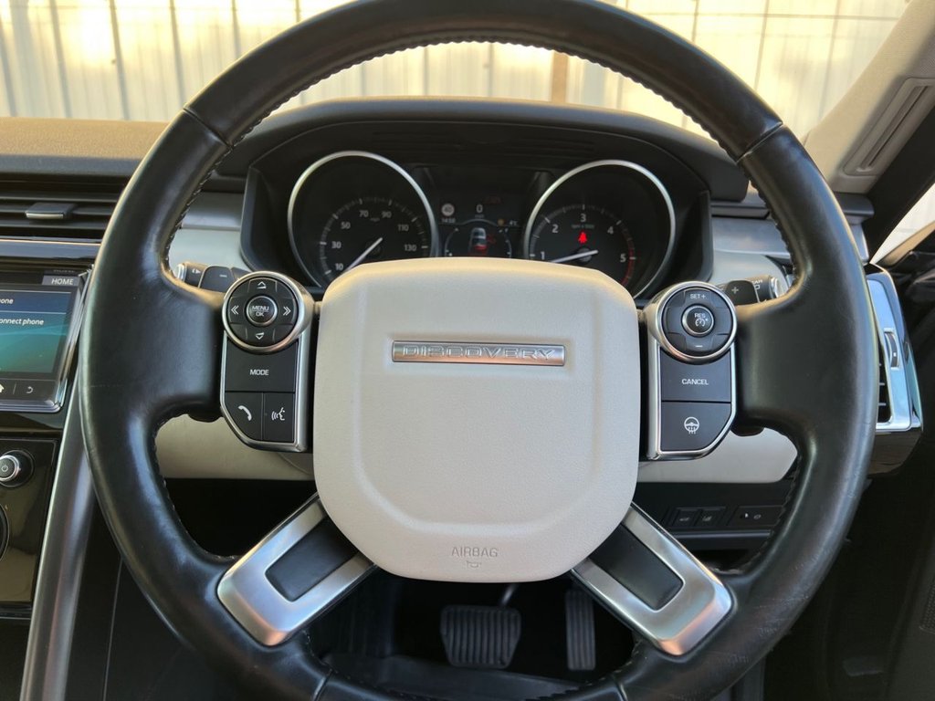 Used Land Rover Discovery 2017 for sale - 76655271: Photo 10