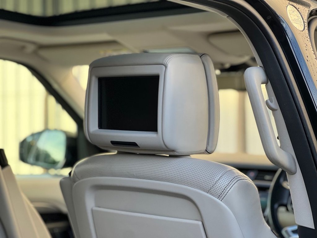 Used Land Rover Discovery 2017 for sale - 76655271: Photo 24