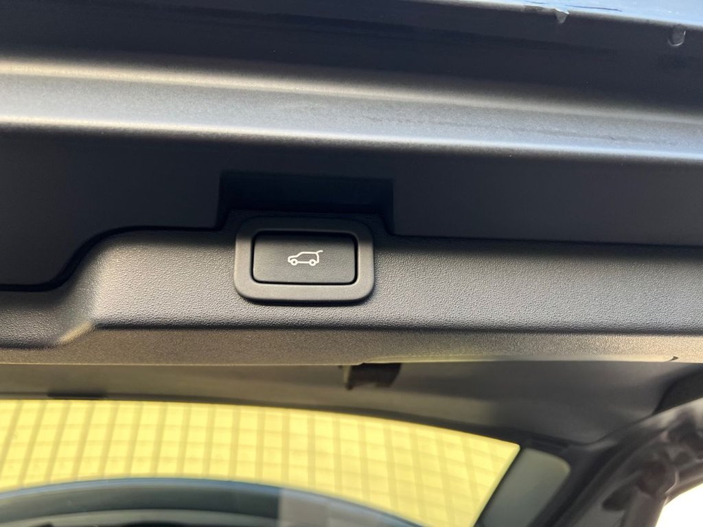 Used Land Rover Discovery 2017 for sale - 76655271: Photo 29