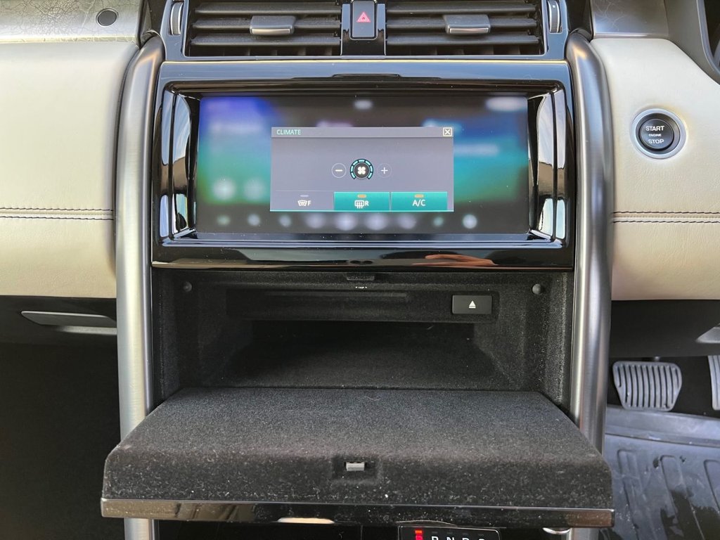 Used Land Rover Discovery 2017 for sale - 76655271: Photo 41