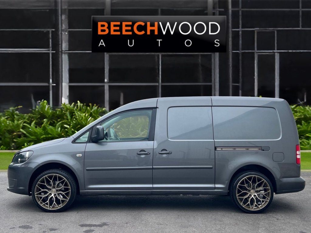 Used Volkswagen Caddy Maxi 2014 for sale - 76235340: Photo 4