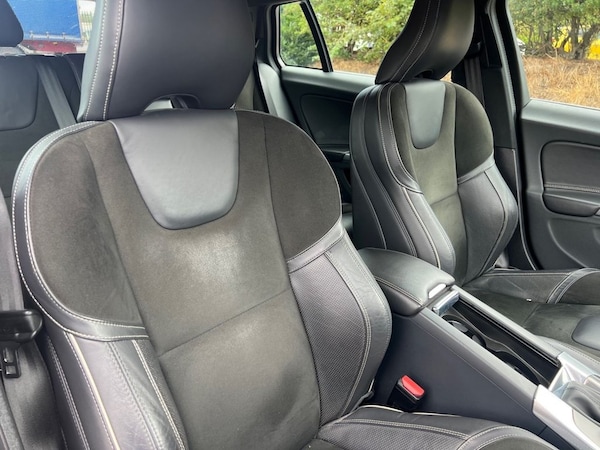 Used Volvo V60 2016 for sale - 75675891: Photo 11