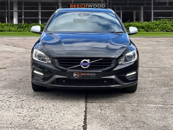 Used Volvo V60 2016 for sale - 75675891: Photo 3