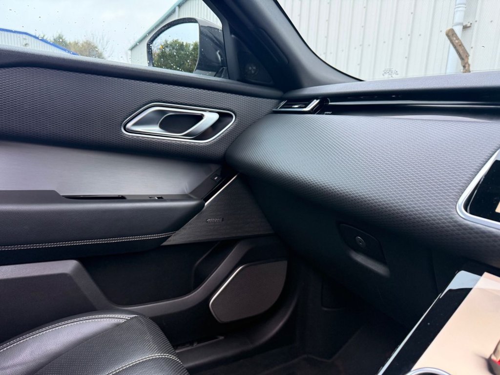 Used Land Rover Range Rover Velar 2021 for sale - 77384461: Photo 38