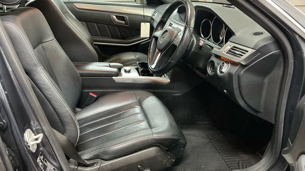Used Mercedes-Benz E Class 2014 for sale - 77227508: Photo 9