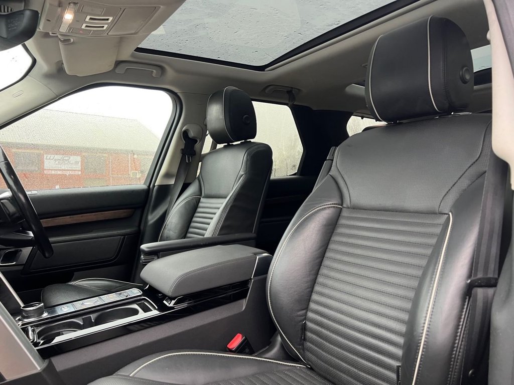 Used Land Rover Discovery 2018 for sale - 76570541: Photo 30