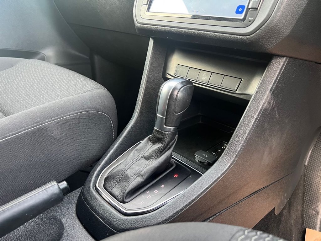 Used Volkswagen Caddy Maxi Life 2017 for sale - 76923284: Photo 11