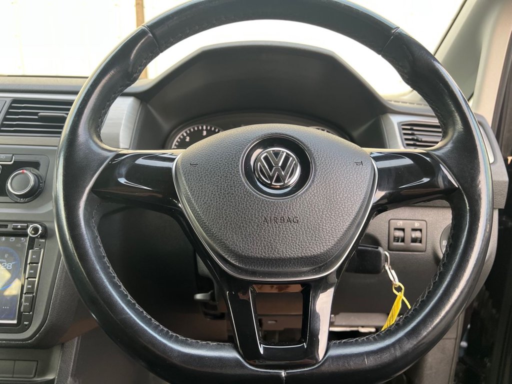 Used Volkswagen Caddy Maxi Life 2017 for sale - 76923284: Photo 20