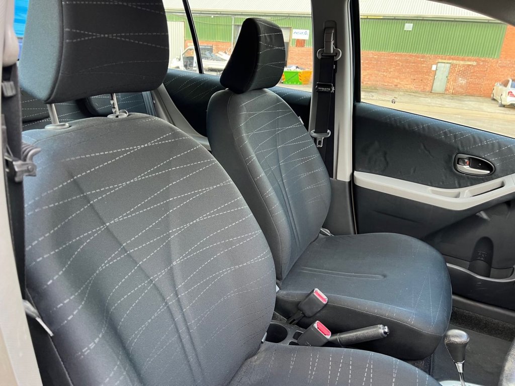 Used Toyota Yaris 2006 for sale - 76710809: Photo 10